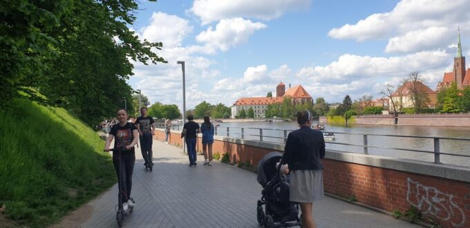 Wrocław: Venice of the North! Monuments on the Odra River 2h - Additional Information