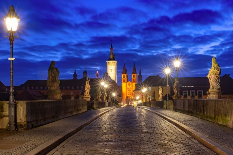 Würzburg: City Exploration Game and Tour - Experience Highlights