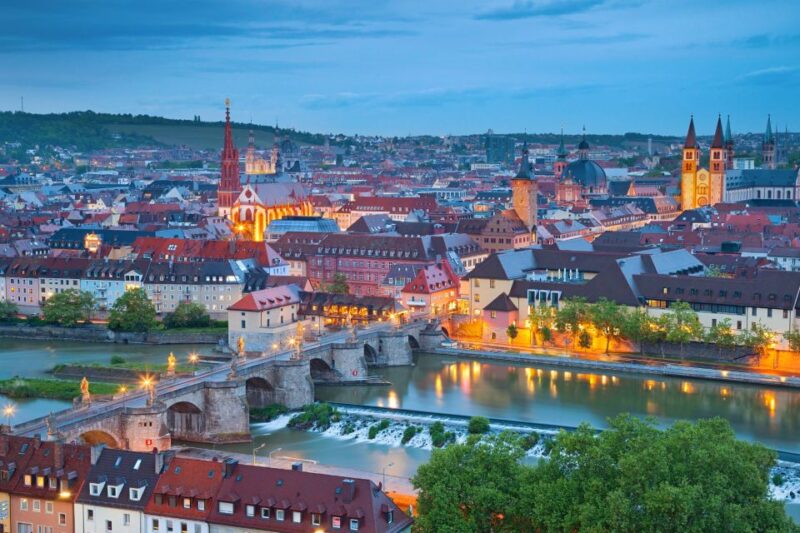 Würzburg: City Exploration Game and Tour - Accessibility and Requirements