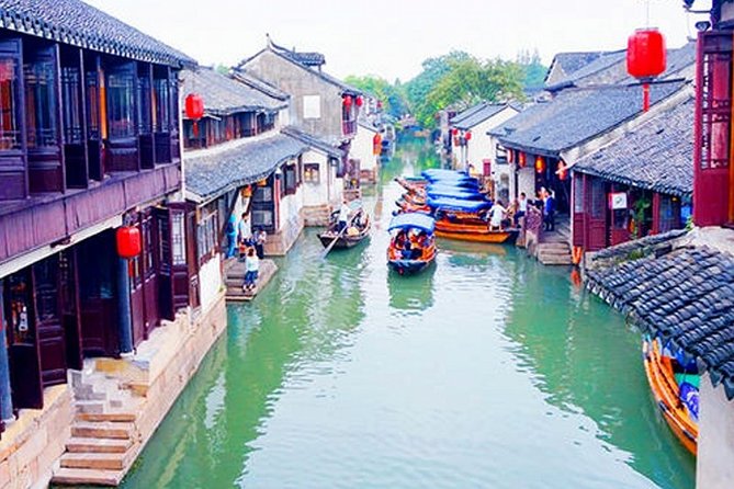 Wuxi Private Transfer to Suzhou With Stop-Over at Zhouzhuang Water Town - Vehicle and Driver