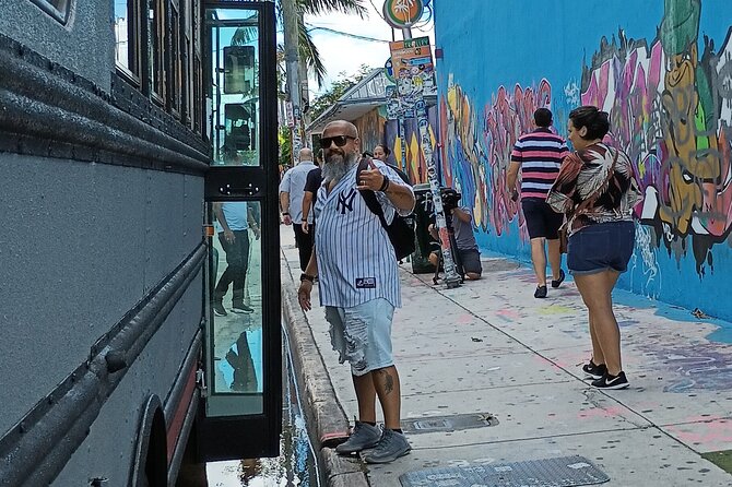 Wynwood Bus Art Tour - Overview of the Tour