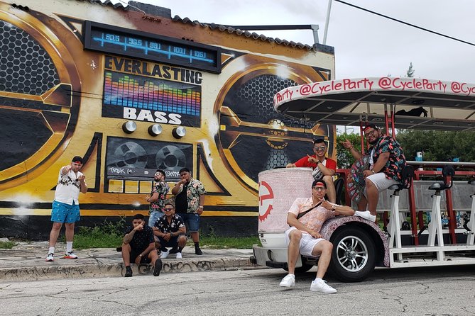 Wynwood Party Bike Bar Crawl - Exploring the Wynwood Art District