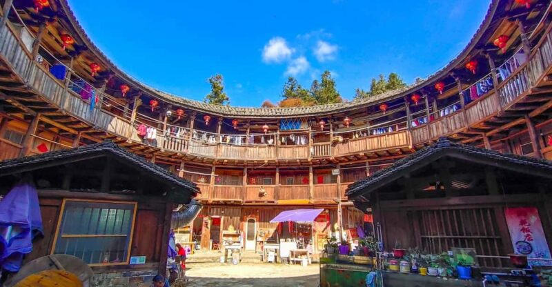 Xiamen: Nanjing Tianluokeng Hakka Cluster 1-Day Trip - Cultural Experience