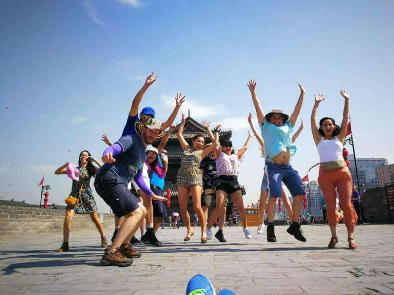 Xi'an: City Wall & Old Town Walking Tour w/ 10+ Food Tasting - What to Expect from This Tour