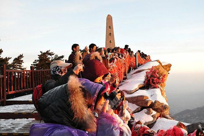 Xian Day Trip to Mt. Huashan with Round-trip Cable Car - Who Should Consider This Tour?