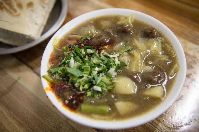 Xian Evening Food Tour by TukTuk - Meeting and Pickup Details