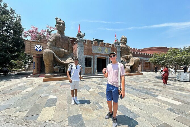 Xi'an: Exclusive Terracotta Army Tour & Local Family Lunch - Frequently Asked Questions