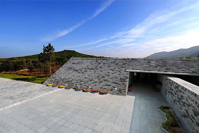 Xian Full Day Discovery Tour of Terracotta Warriors Museum - Booking and Cancellation