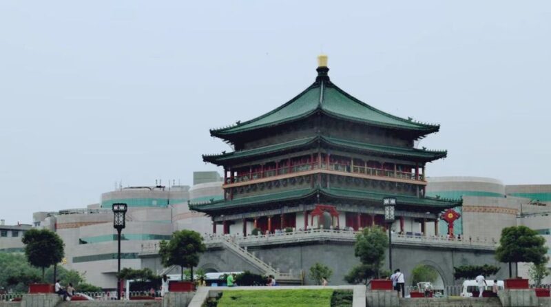 Xian Half Day Native by Subway With Local Guide - Experience Highlights