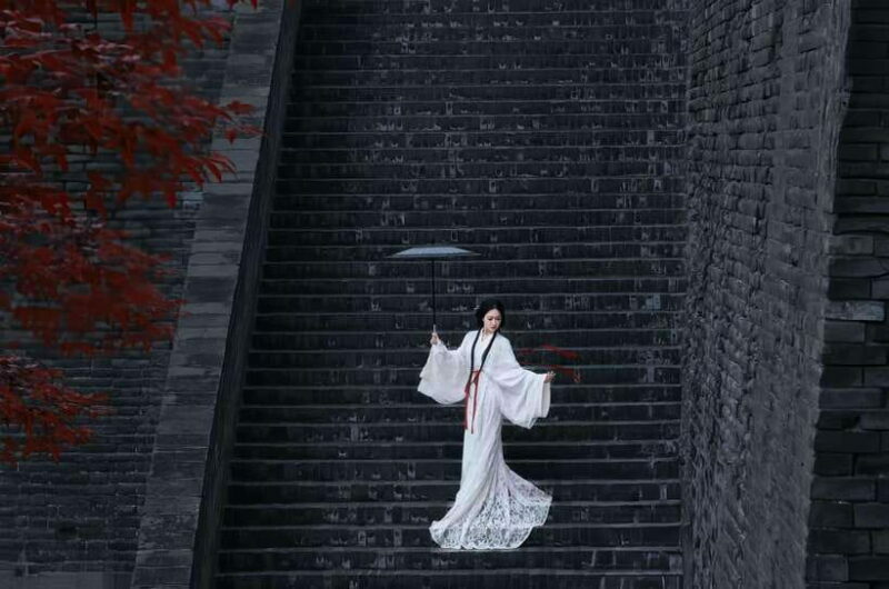Xi'an: Hanfu and Tang Dynasty Costume Photo Shoot - The Photographer’s Touch