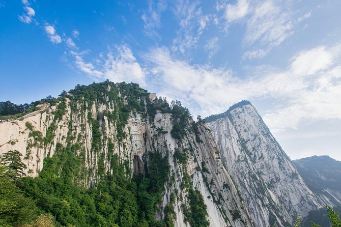 Xian Huashan Mountain Adventure Day Tour - Xian Huashan Mountain Highlights