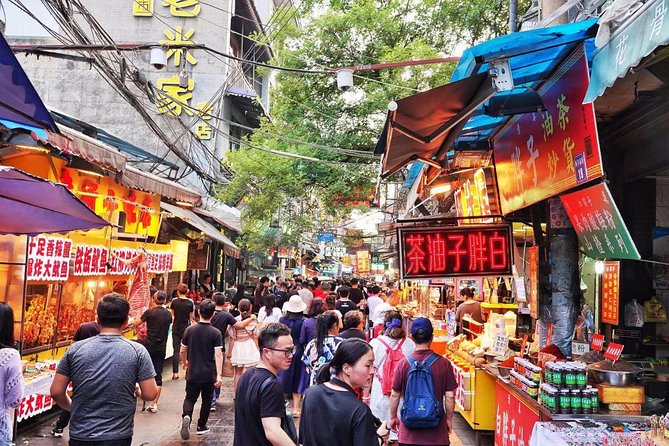 Xian in One Day From Chengdu by Air: Terracotta Warriors, City Wall and More - City Wall