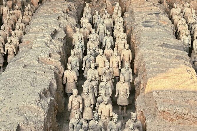 Xian Private Day Tour:Terracotta Army, City Wall, Pagoda&Pottery - Key Points