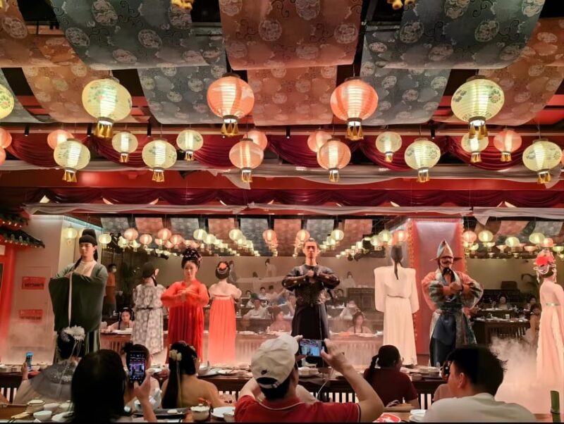 Xian: Royal Banquet With Chinese Cultural Performance - Menu and Inclusions
