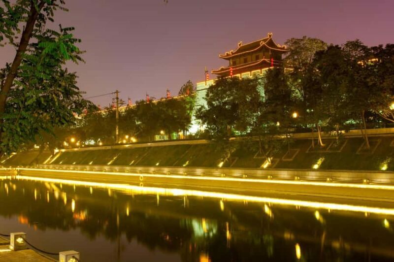 XianCity Wall Multi-Entry or Night Food Tour with Show - Who Should Consider This Tour?