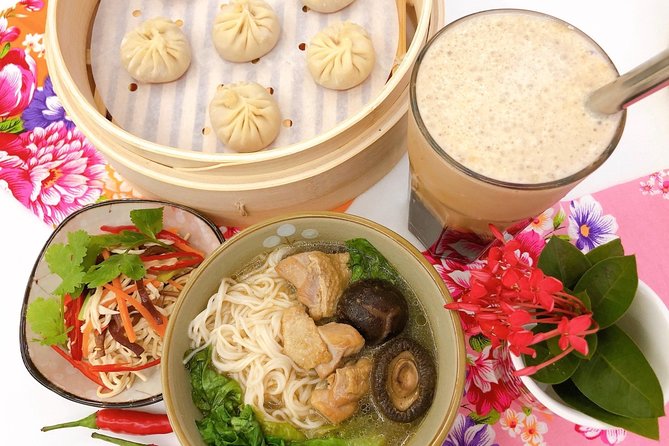 Xiao Long Bao, Chicken Vermicelli With Mushroom and Sesame Oil, Tofu Strips Salad, Bubble Milk Tea. - Xiao Long Bao: Secrets Revealed