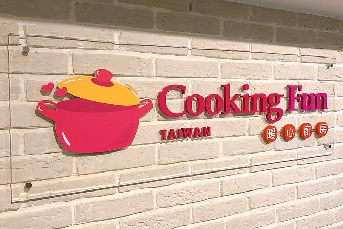 Xiao Long Bao, Chicken Vermicelli With Mushroom and Sesame Oil, Tofu Strips Salad, Bubble Milk Tea. Taiwan Traditional Delicacies Experience-A (Taipei Cooking Class) - Tofu Strips Salad