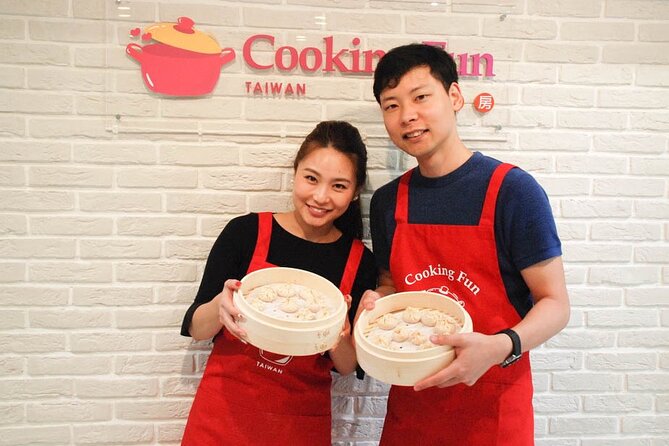 Xiao Long Bao, Chicken Vermicelli With Mushroom and Sesame Oil, Tofu Strips Salad, Bubble Milk Tea. Taiwan Traditional Delicacies Experience-A (Taipei Cooking Class) - Xiao Long Bao