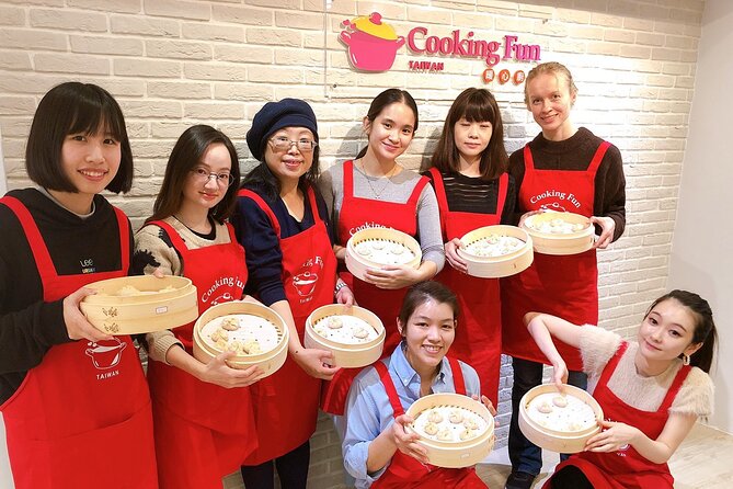 Xiao Long Bao, Pork Thick Soup, Bubble Milk Tea. (Taiwan Cooking Class)-B - Class Capacity and Policies