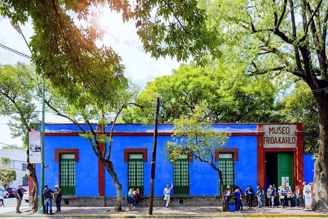 Xochimilco, Coyoacan and Frida Kahlo Museum Tour - Frequently Asked Questions