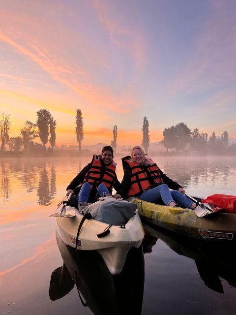 Xochimilco: Kayak Tour - Explore Xochimilco