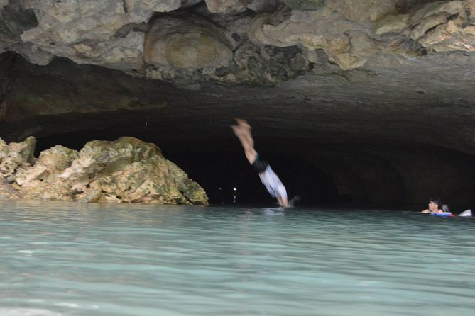 Xunantunich and Cave Explore, Pickup From Ambergris Caye - Included Tour Amenities