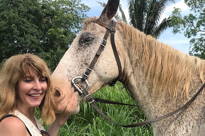 Xunantunich, Jungle Horse Ride + Traditional Chocolate Tasting - Horseback Ride Through Jungle Trails