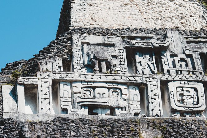 Xunantunich Mayan Ruin and Blue Hole Combo Tour - Exploring the Blue Hole