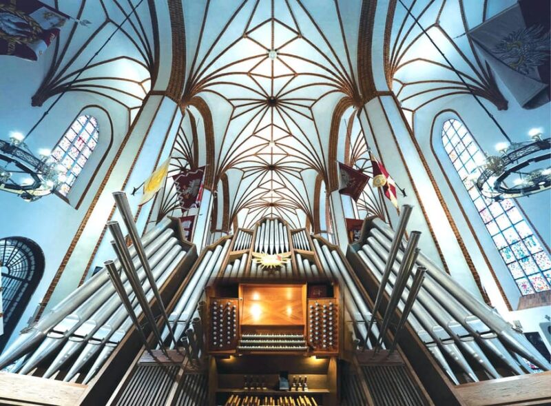 XXXI International Festival of Organ Music CATHEDRAL ORGAN - Performer Lineup