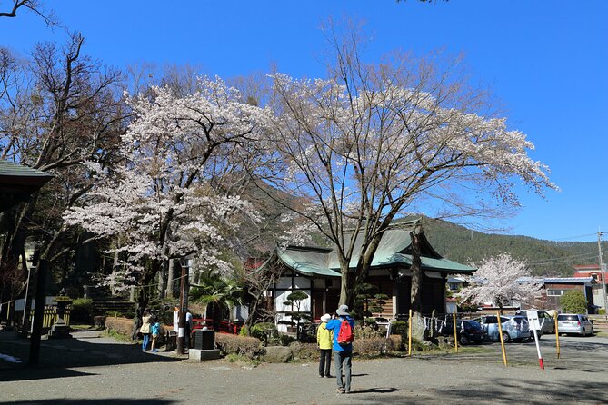 Yabusame Adventure With Mt. Fuji Views - Dress in Traditional Japanese Attire