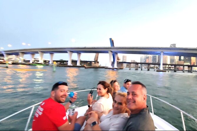 Yacht Celebration! (Restroom on Board) - Onboard Facilities