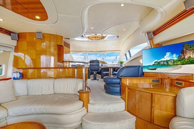 Yacht Rental 60 ft + 2 Jet Skis | Private Boat Tour - The Crew and Service