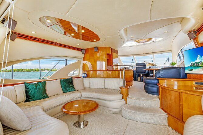 Yacht Rental 60 ft + 2 Jet Skis | Private Boat Tour - The Sum Up