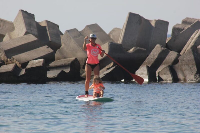 Yaiza: Playa Flaming Stand-up Paddleboard Lesson - Instruction and Safety