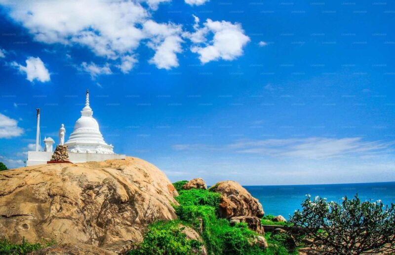 Yala: Full-Day Private All-Inclusive Temple Discovery Tour - Itinerary and Highlights