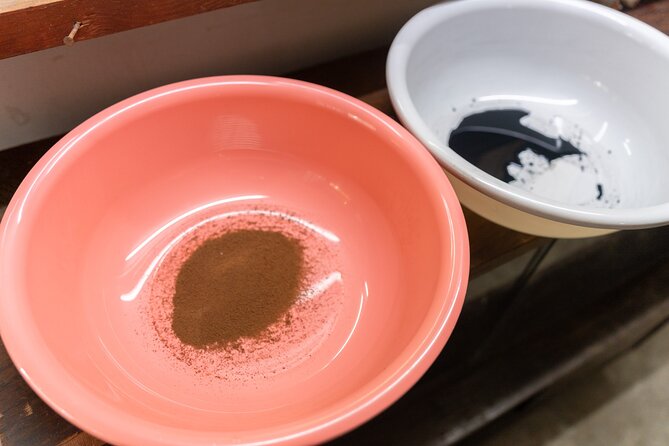 Yamanashi Dyeing Experience With Patterns Using Ink and Indigo - Experience Duration and Group Size