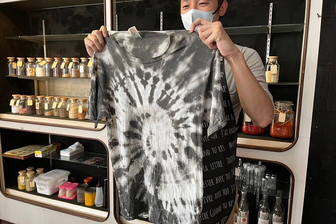 Yamanashi Dyeing Experience With Patterns Using Ink and Indigo - Operated by Japanese Cooking Class