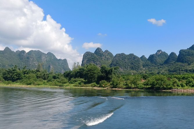 Yangshuo Old Town and 3 Star Li River Cruise From Guilin - Unique Sights Along the Cruise