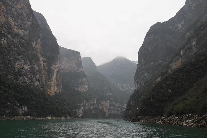 Yangtze River Cruise From Chongqing to Yichang Downstream in 4 Days 3 Nights - Itinerary Day 4