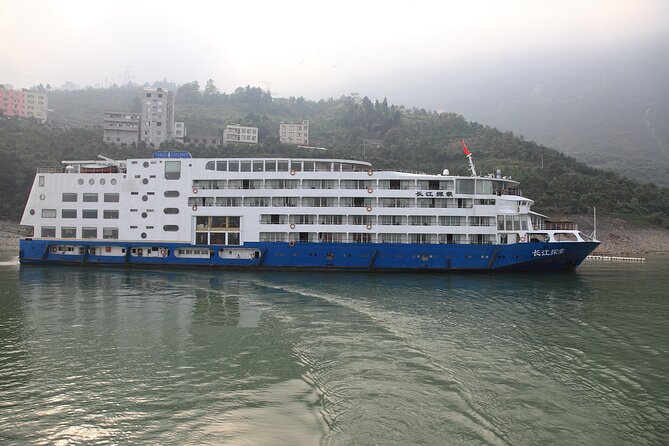 Yangzi Explorer Cruise Review: Yichang to Chongqing - Booking and Cancellation