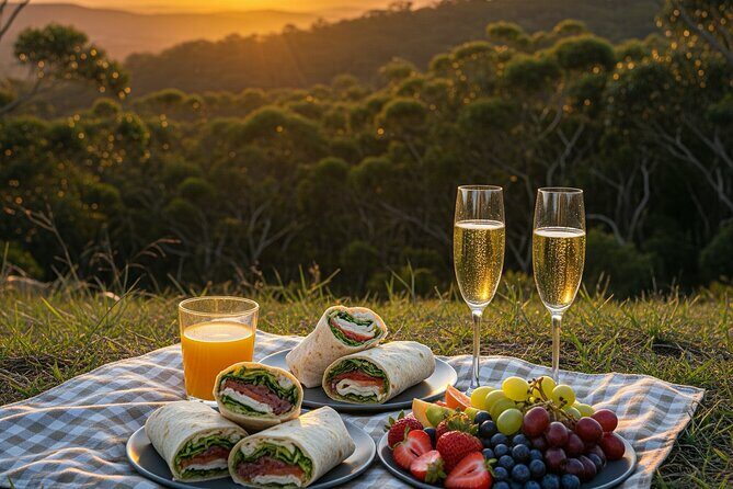 Yarra Valley by night! Private wine, whisky and dinner tour - An In-Depth Look at the Yarra Valley by Night Tour