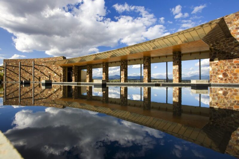 Yarra Valley: Winery Tour With Lunch at Yering Station - Winery Visits