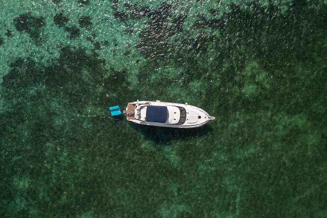 Yatch Day on Miami Waters - Parking and Transportation