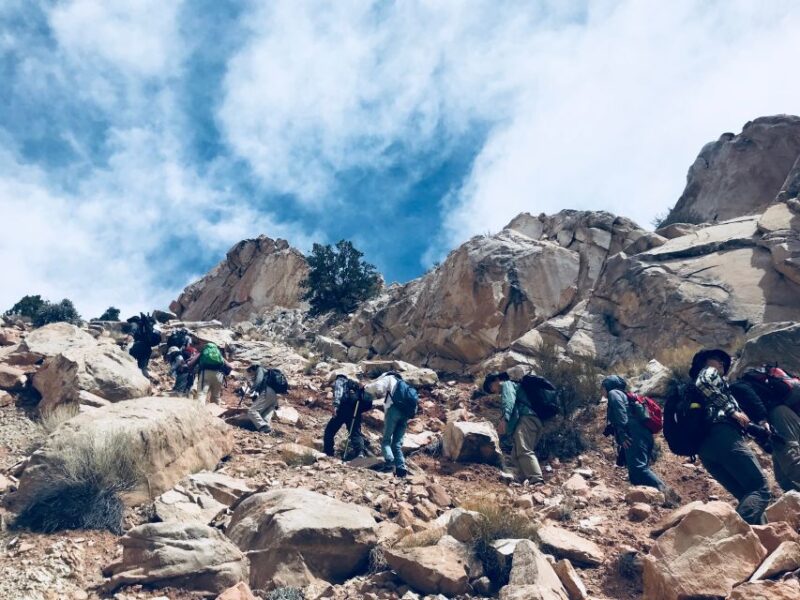 Yellow Rock, Utah: Advanced Hiking Tour - Hiking Experience