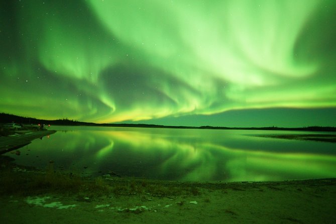 Yellowknife Tours - Aurora by Bus - Whats Included
