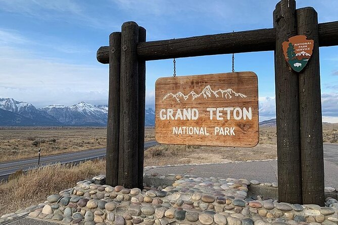 Yellowstone National Parks 3 Day Tour From Salt Lake City - Key Points
