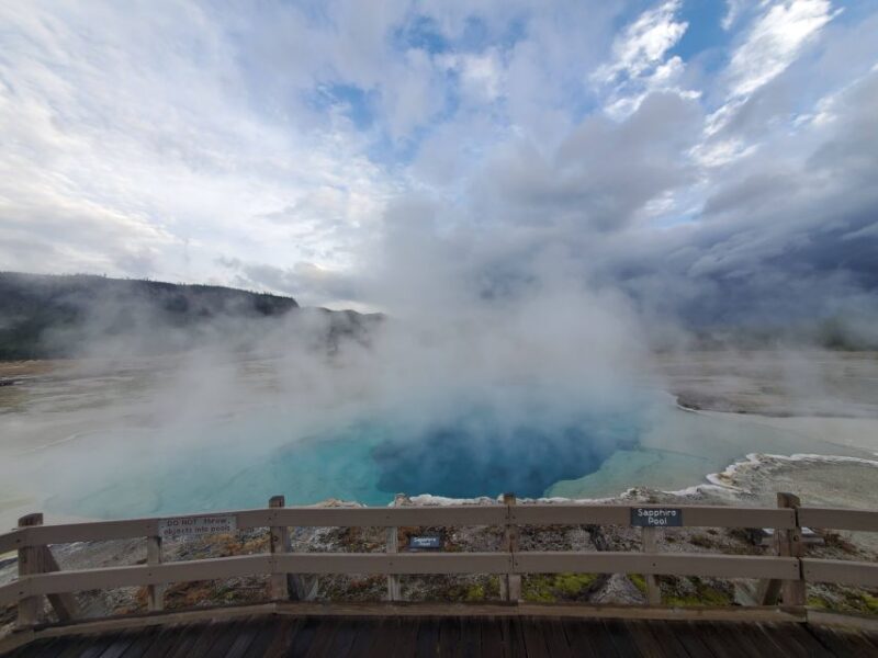 Yellowstone: Upper Geyser Basin Hike With Lunch - Experience Highlights