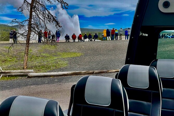 Yellowstone"Open Air" Glass Top Convertible Van West Yellowstone - Planning Your Yellowstone Adventure