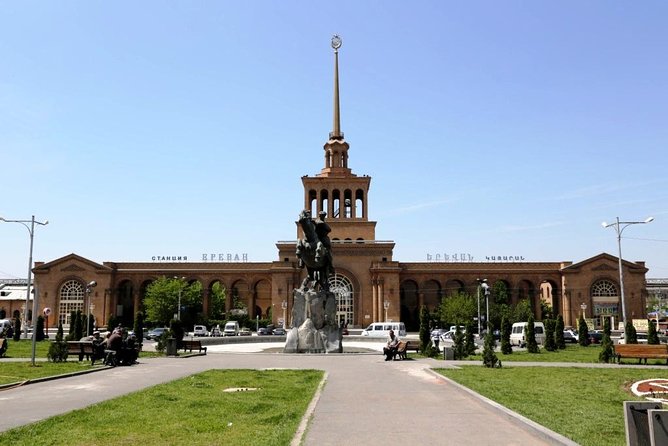 Yerevan City Tour: Private Tour - Exploring Yerevans Highlights