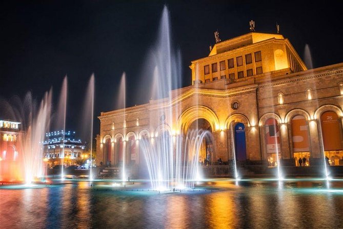 Yerevan - Echmiadzin - Zvartnots - Sardarapat - Yerevan - Destination: Zvartnots - Sardarapat
